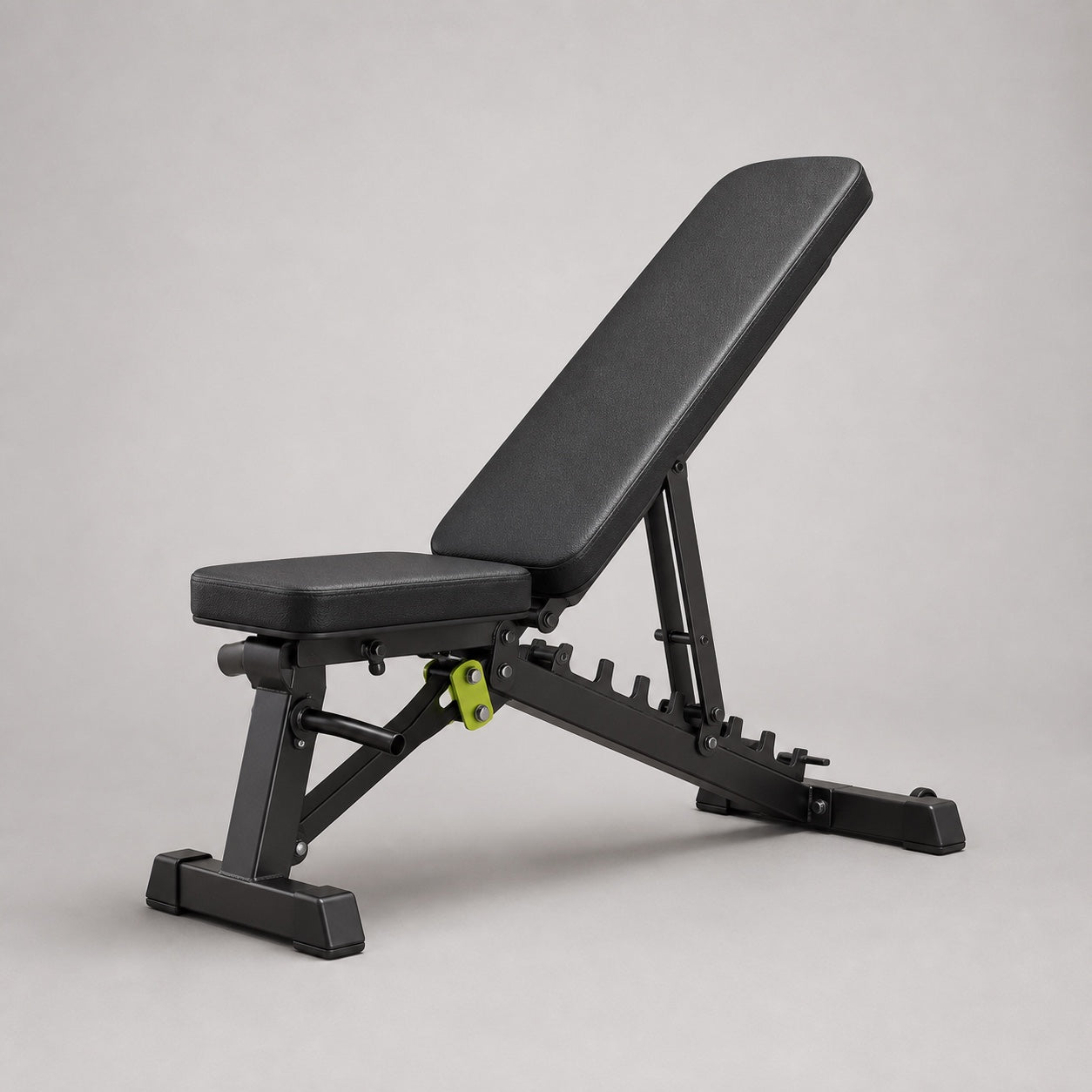 FormFold adjustable training bench